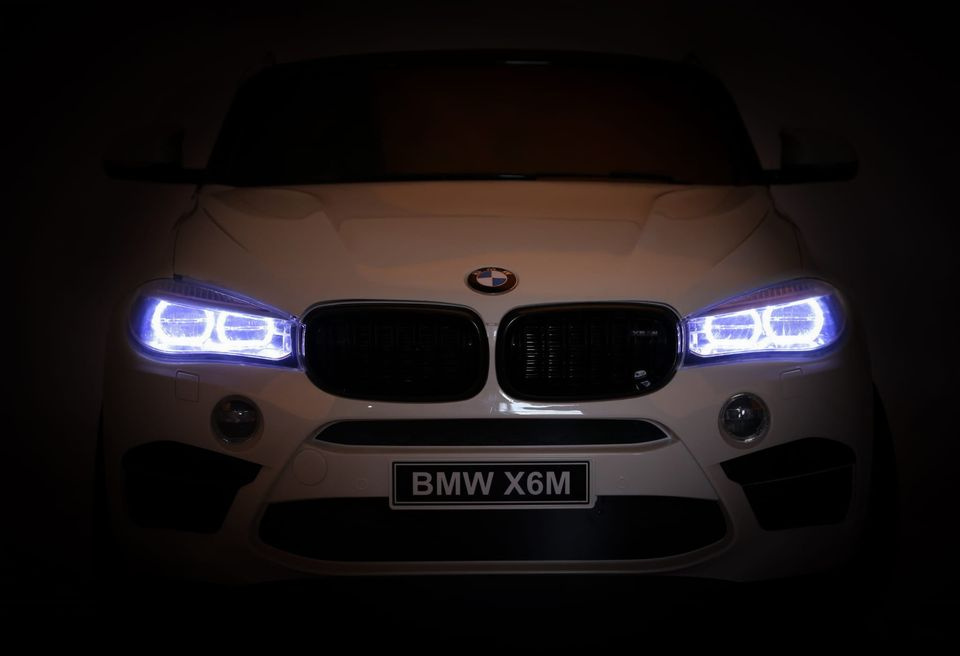 DWUOSOBOWE BMW X6M biały Auto na akumulator do 50KG+pilot+pokrowiec+ekoskóra Piękny!